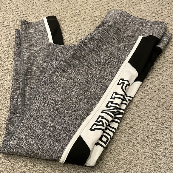 PINK Victoria's Secret Pants - Leggings